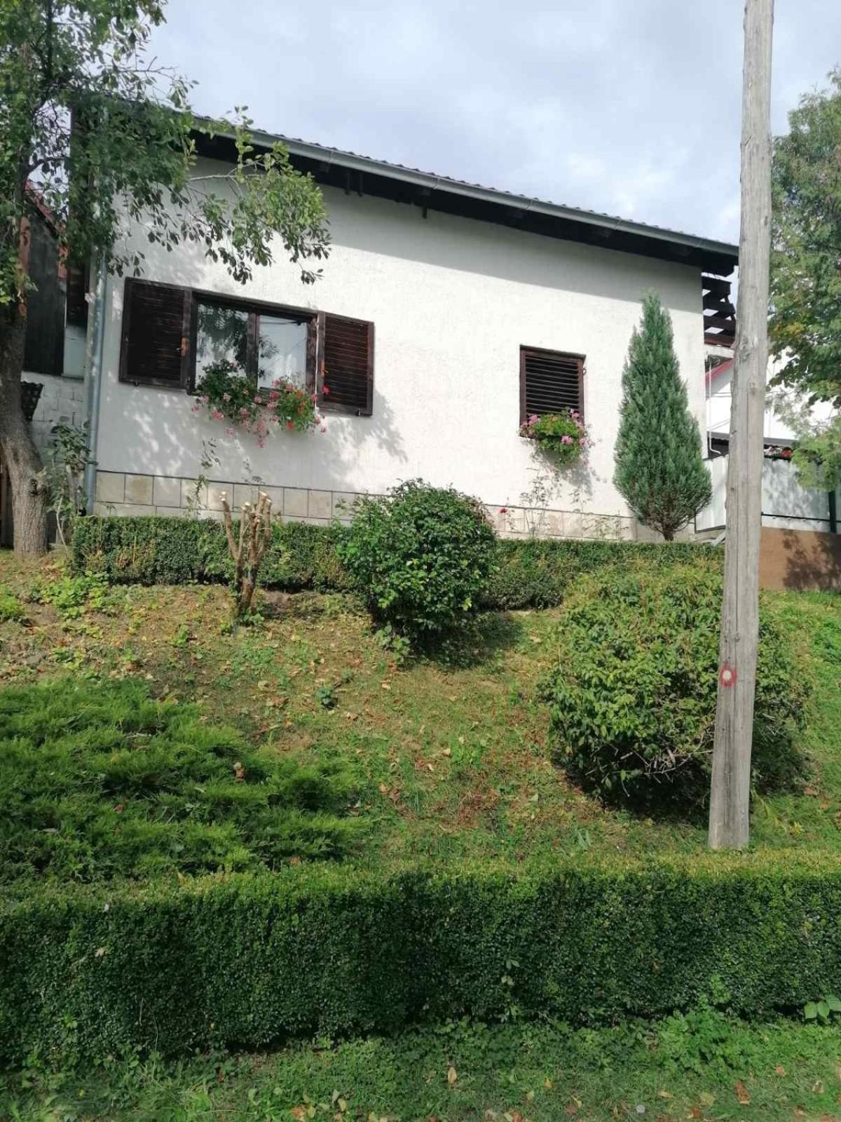 Studio Apartman Barbara Josipdol Exteriör bild